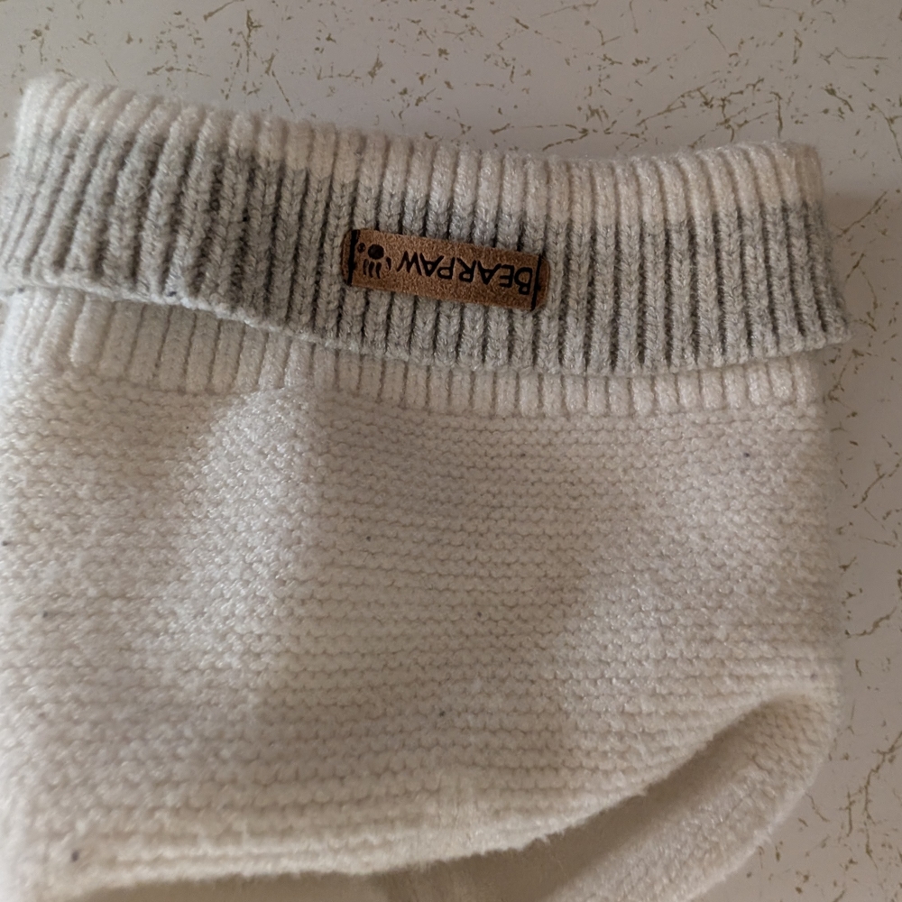 Bearpaw Kids White Knit Hat